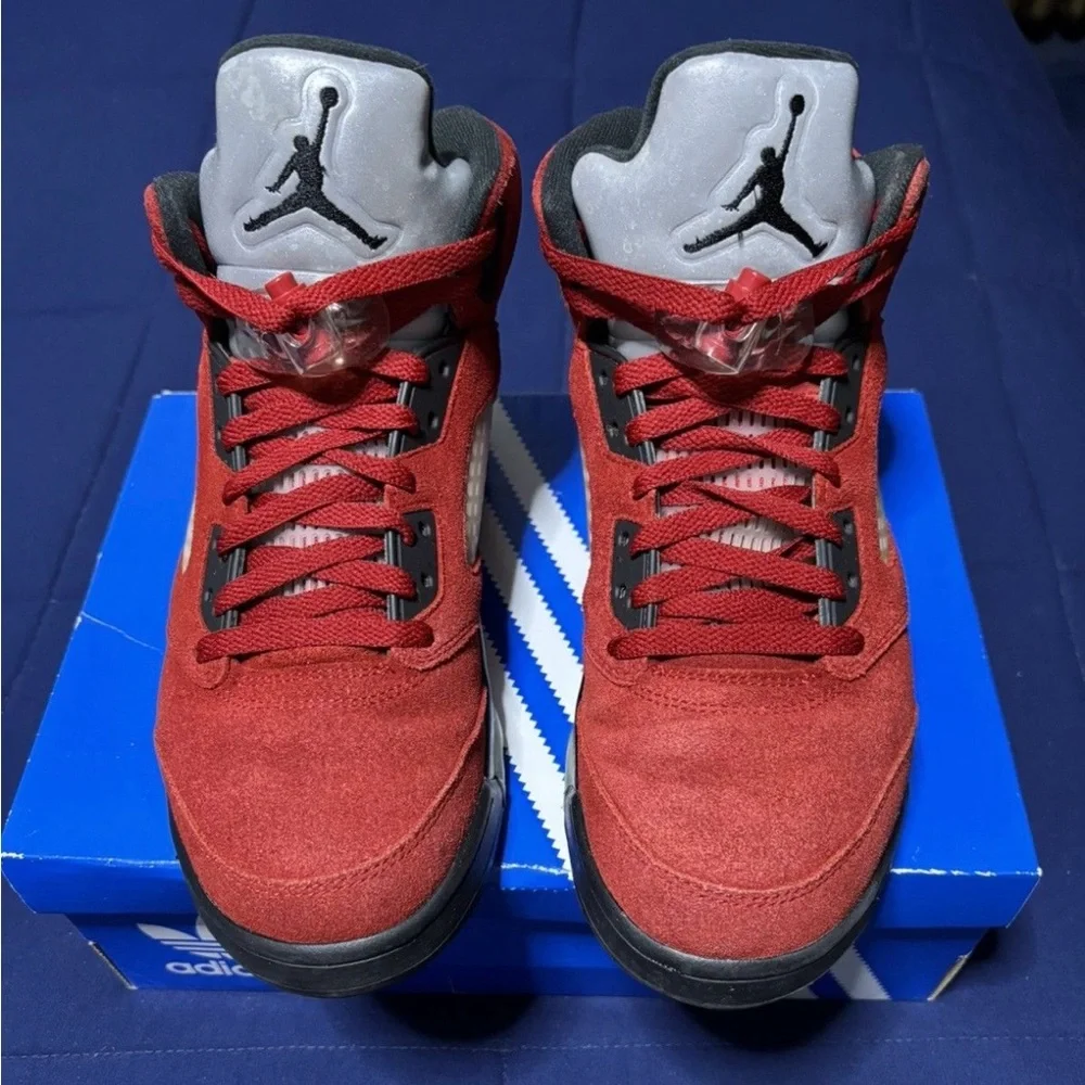 Jordan 5 Retro Raging Bull 2021 Size 9